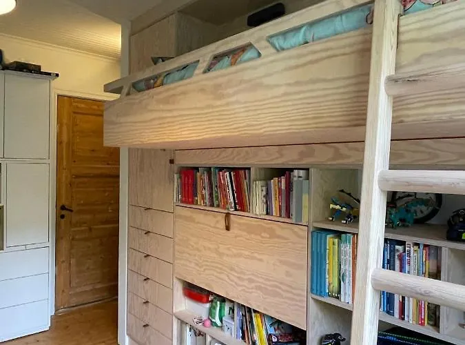 Tomannsbolig Pa Rosenborg *