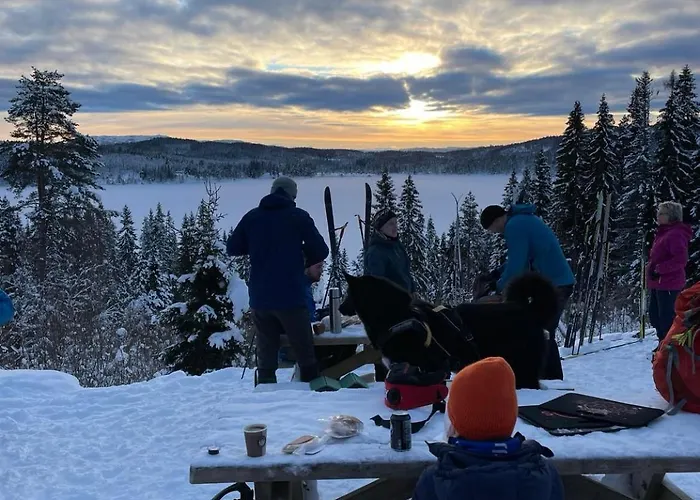 Tomannsbolig Pa Rosenborg Prázdninový dům Trondheim