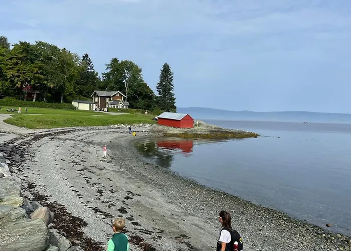 Feriehus Tomannsbolig På Rosenborg Trondheim