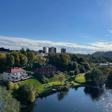 度假居 Tomannsbolig Pa Rosenborg *